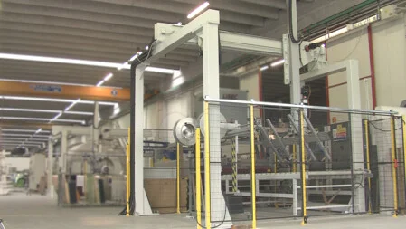 SCARICATORE CON DISTANZIATORE